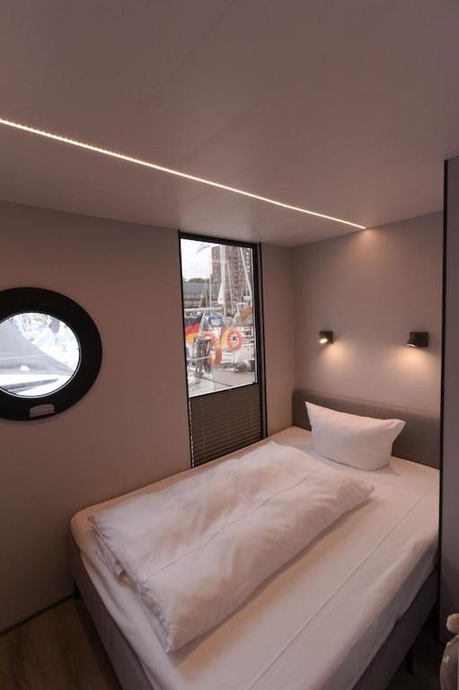 Hausboot Fjord Meeresbrise Mit Dachterrasse In 플렌스부르크 외부 사진